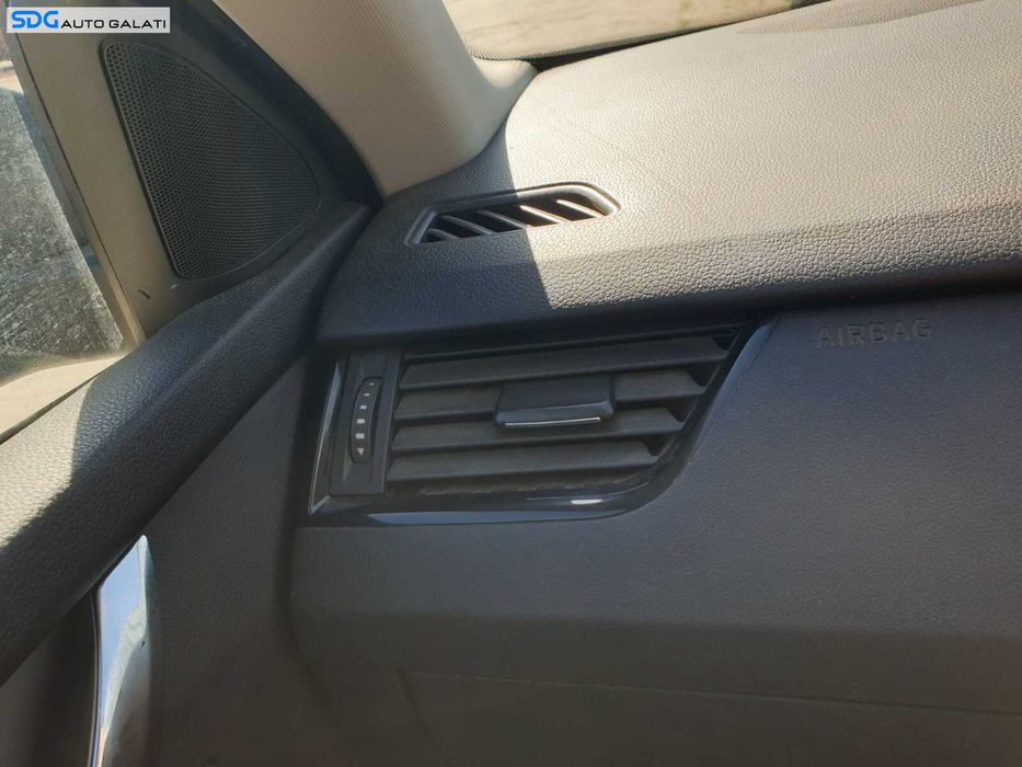 Grila Grile Gura Guri Ventilatie Aerisire Bord Laterala Stanga Skoda Octavia 3 2013 - 2017 [C7992]