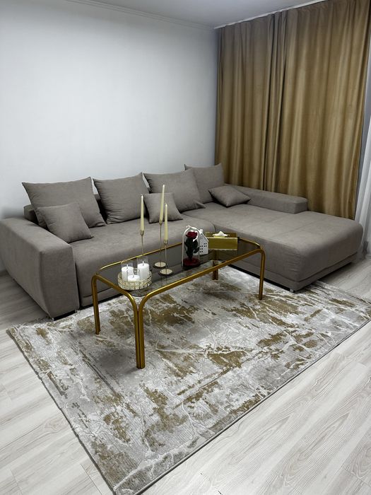 Vând apartament 3 camere