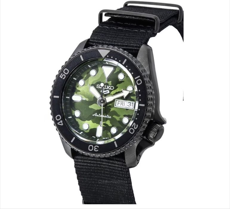 Нов Мъжки Автоматичен Часовник  Seiko 5 Sports SRPJ37K1