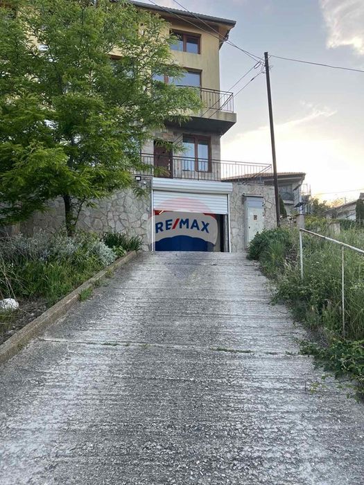 Продава се Гараж / Паркомясто в Варна, м-т Траката - 16 кв.м за 938 €/кв.м - Снимка #1