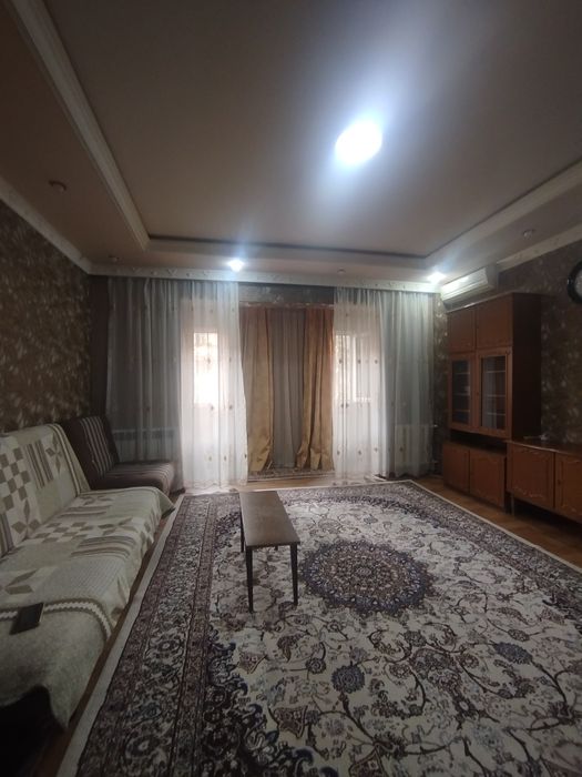 Аренда квартиры 1/2/9 Рисовый базар,