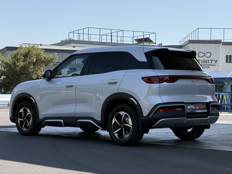 BYD Yuan Up 2026 год