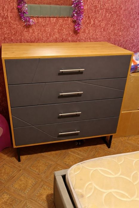 Продам комод срочно