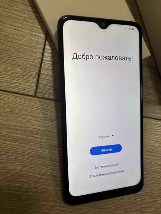 Samsung A10s с коробкой