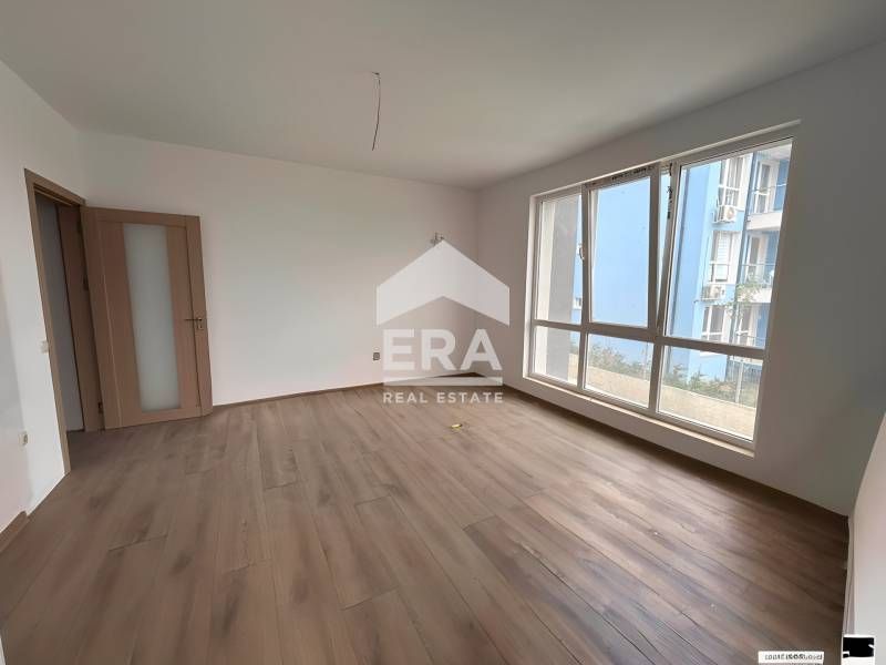 Продава се Тристаен апартамент в Варна, м-т Пчелина - 80 кв.м за 1562 €/кв.м - Снимка #1
