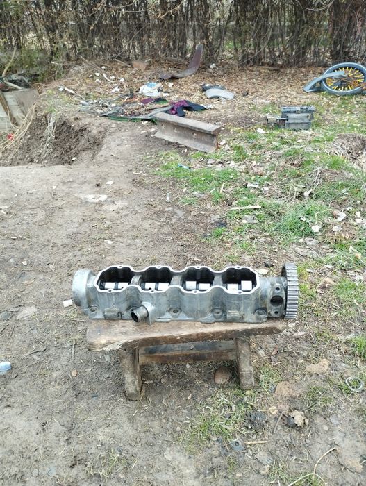 Распредвал на Опель 1,6.