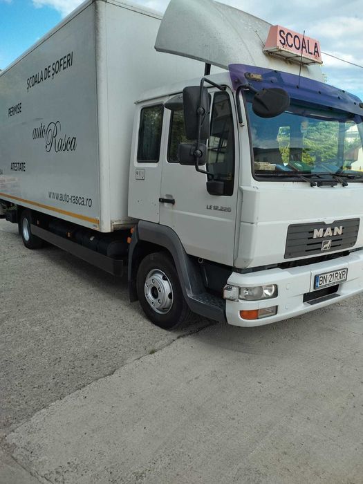 Camion MAN LE 12.220, 2004 - agreat Scoala de soferi