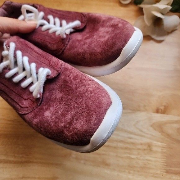 Дамски маратонки Vans номер 36
