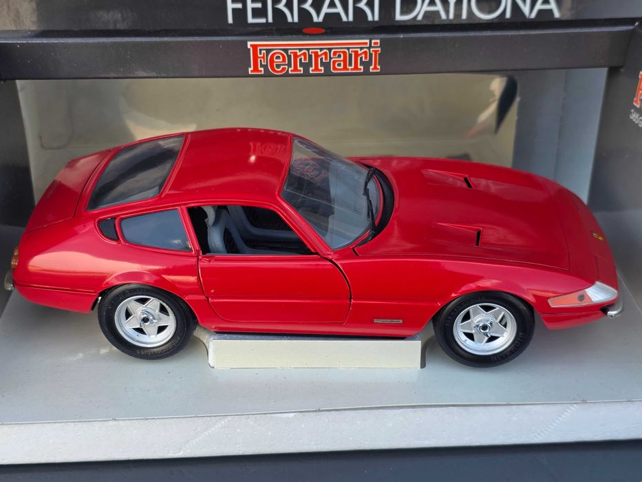 Macheta Auto 1/18 Techno Giodi Ferrari Daytona 365 GTB4 Berlina 1969