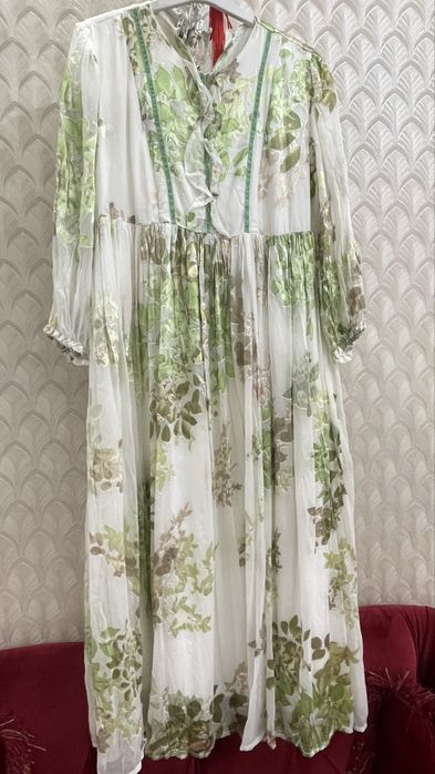 Көйлектер сатылады