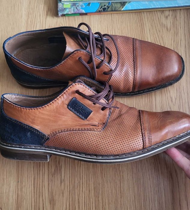 Продавам обувки rieker. Почти не са обували.без забележки.цена 75 лв.