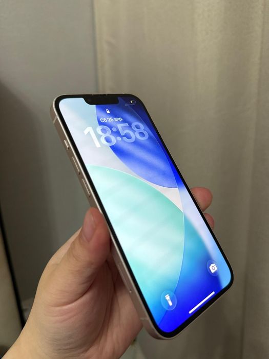 IPhone 13.В хорошем состоянии.