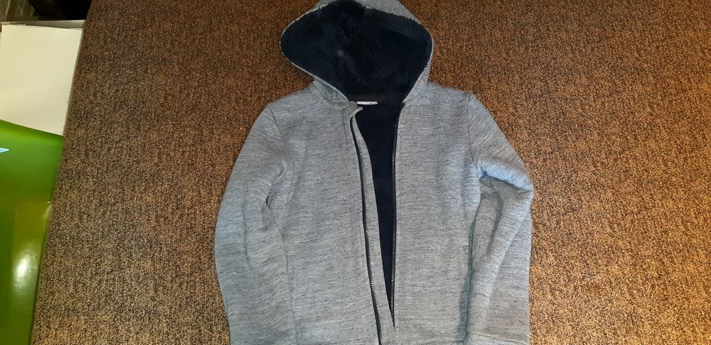 Горни дрешки за момиче 8,9г.