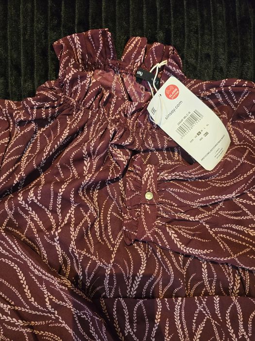 Sinsay - Bluza grena marime S, noua cu eticheta