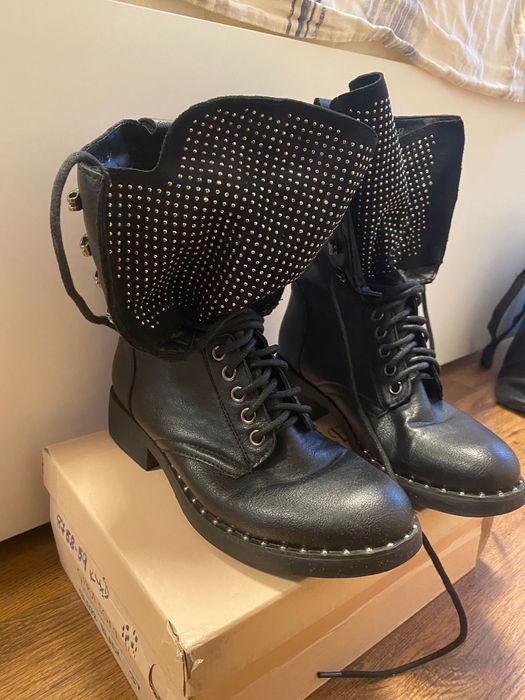 Дамски кожени боти