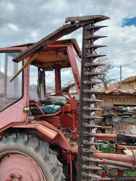 Продава се Самоходно шаси Т-16М