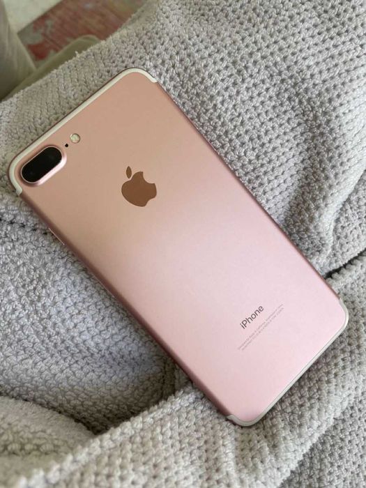 iphone 7 plus 256 розов pink като нов с кутия айфон 7 плюс