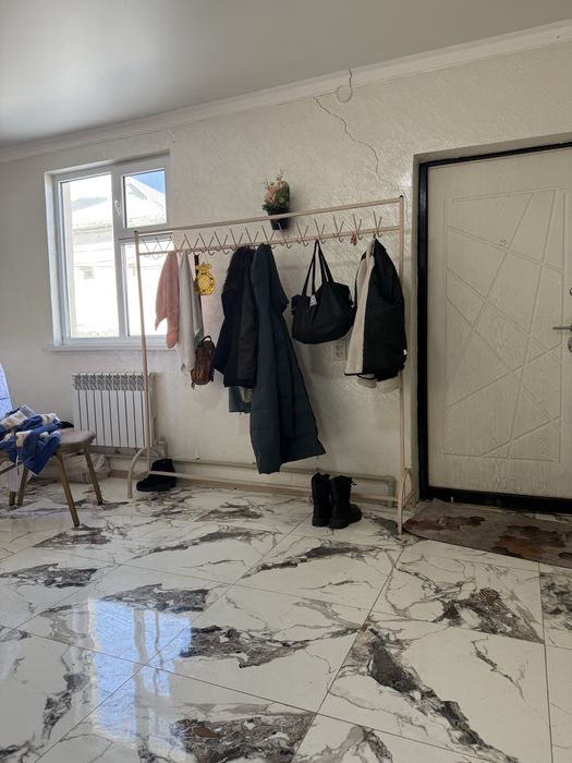 Вешалка железная