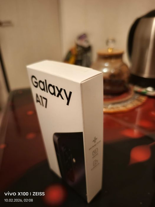 Продам смартфон новый