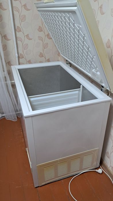 Морозильник. б/у