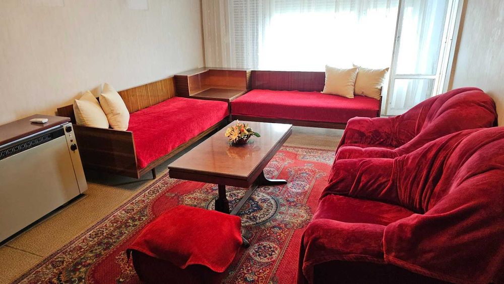 Голям 2-стаен, обзаведен с чудесна локация и цена