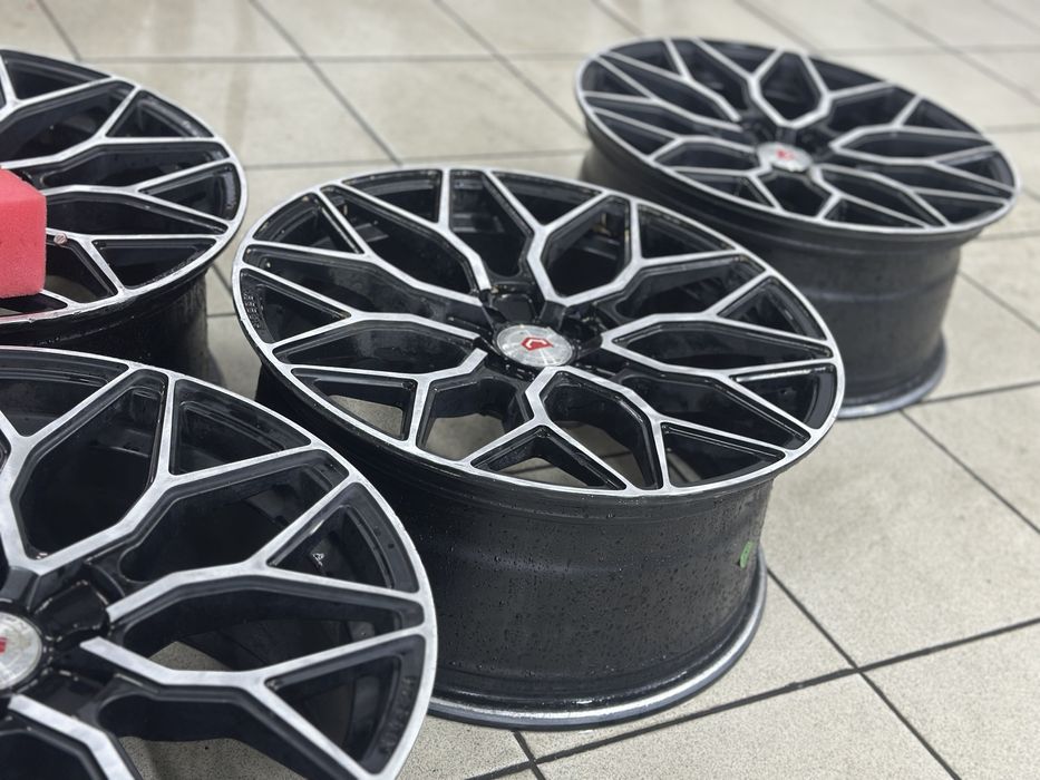 Vossen R17 без резины