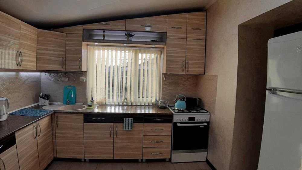 Продаётся Дом в хорошем районе