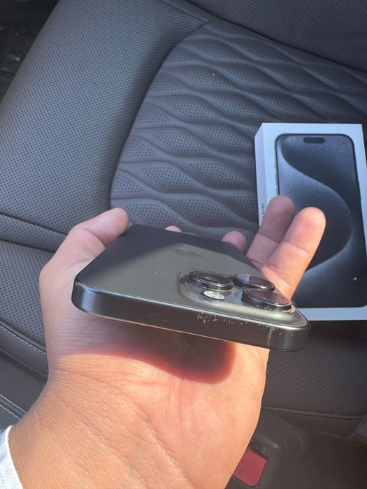 Продам Iphone 15 pro max