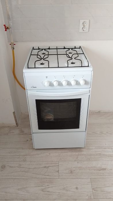 Кухонная плита новый