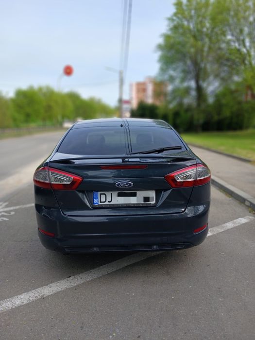 Vand Ford Mondeo