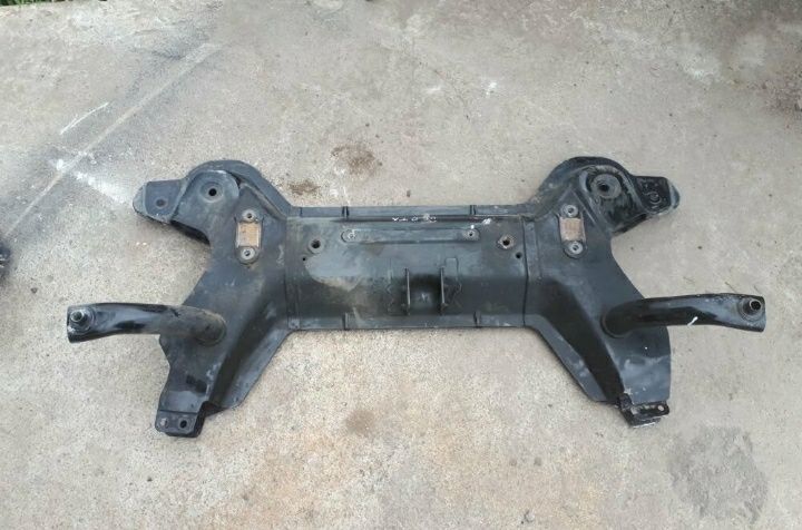 Подрамник Лада веста оригинал