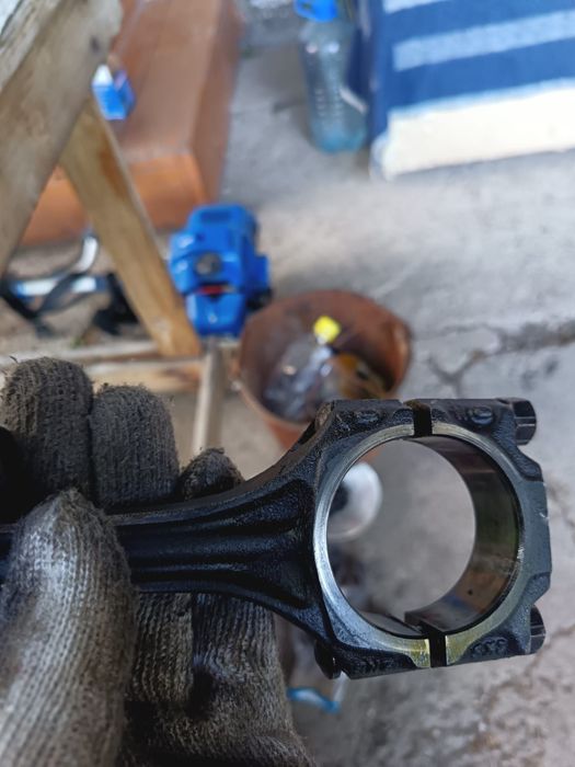 Машина АУДИ 80 ,механика