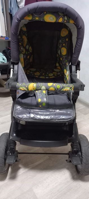 Продам 2 коляски 5000