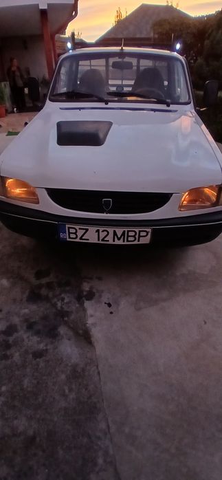 Dacia papuc 4x4 la manetă