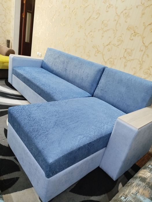 Реставрация по мягкому мебелью