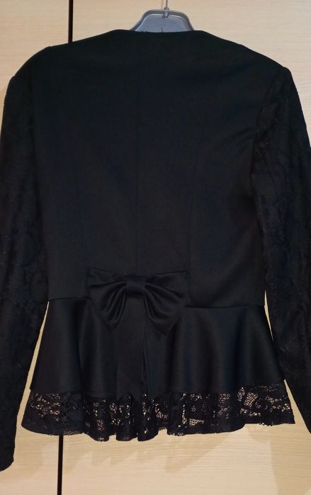 Sacou elegant cu peplum mărimea M