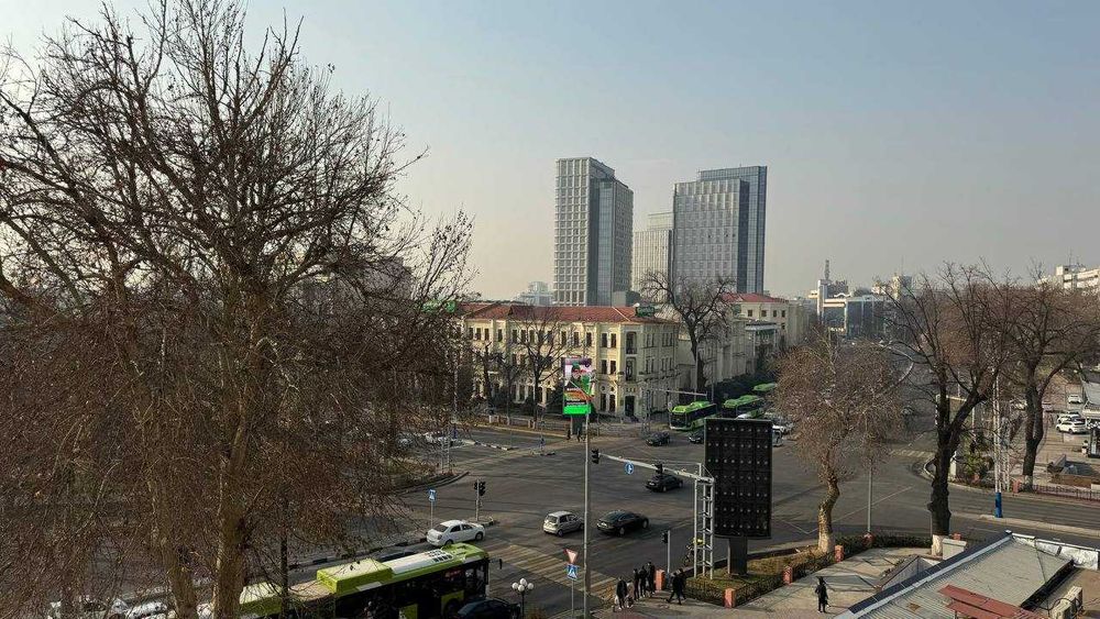 121м2, центр города, 5/5/9, бывший детский мир , 137.000 долл