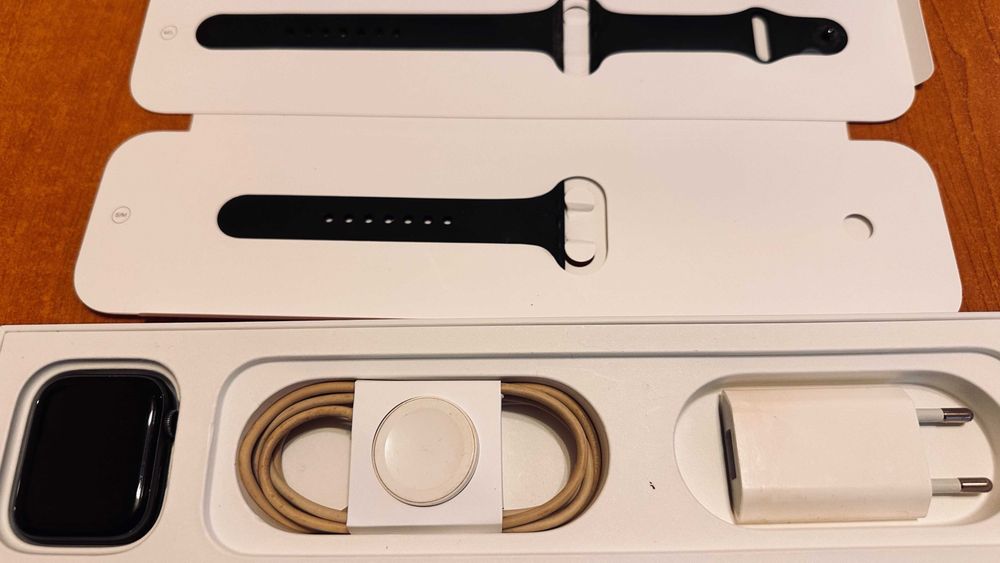 Apple Watch Series 4 (44mm)