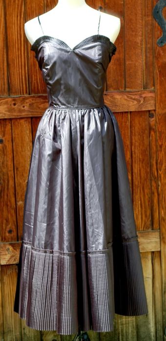 Rochie vintage neagra deosebita