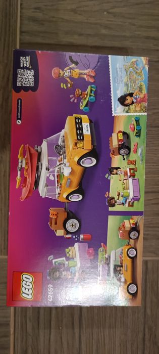 Lego Friends 42659 - Friendship Road-Trip Travel Car