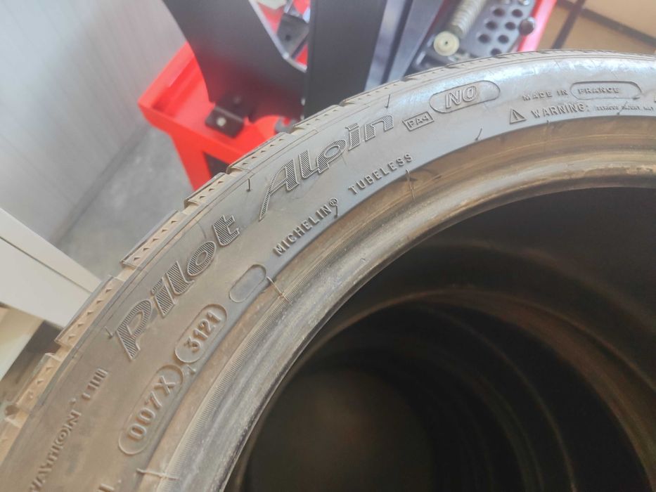 2бр.зимни гуми 315/35/20 Michelin
