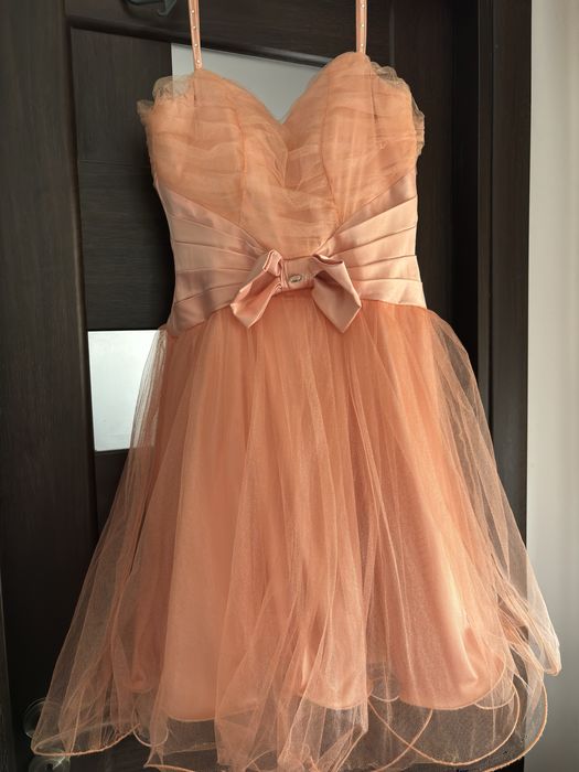 Vand rochie de ocazie