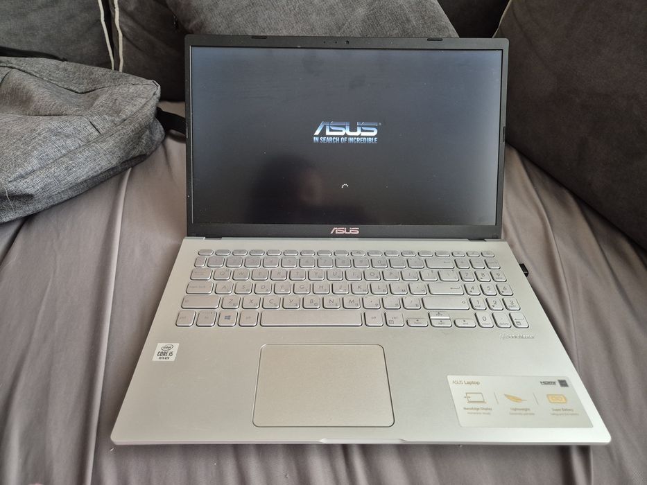 Лаптоп Asus Vivobook