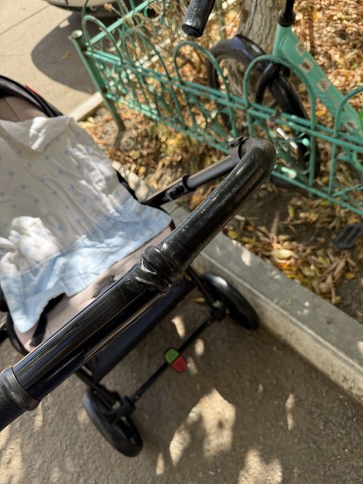 Продам коляску COOL GUY