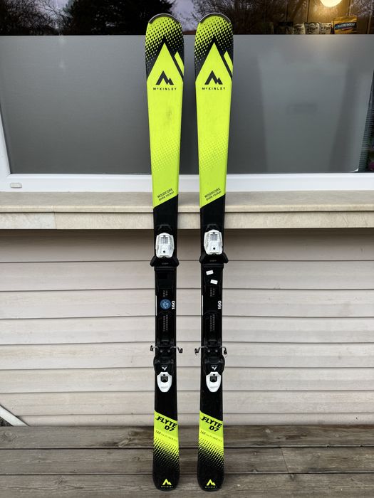 Висок клас ски по договаряне