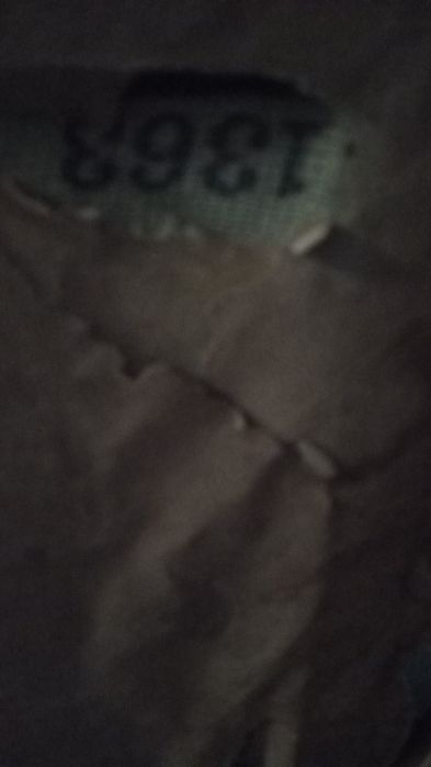 Vând 2 carpete vechi