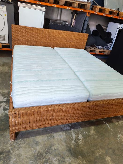 Pat matrimonial împleti