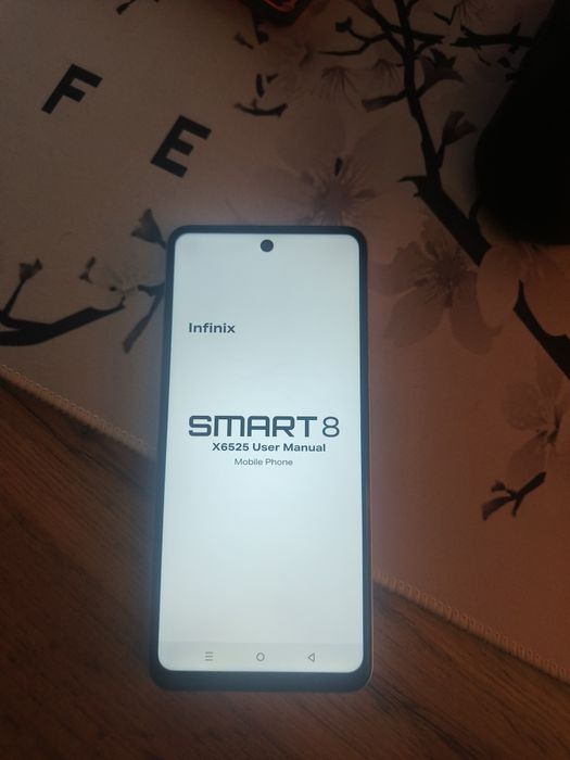 Продам Infinix Smart 8