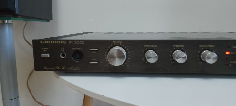 Amplificator Grundig SV 2000