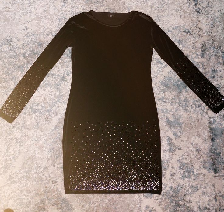 Продам платье 4500